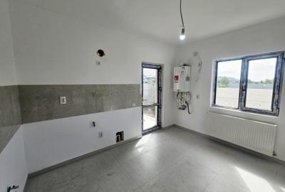 Casă cu 4 camere în Central - 4