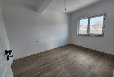 Casă individuală cu 4 camere cu Canalizare în Miroslava - 10