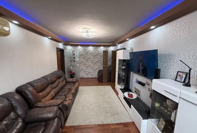 Apartament cu 2 camere semidecomandat, mobilat în Dristor - 2