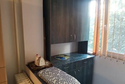 Titan, Piata Minis - 5