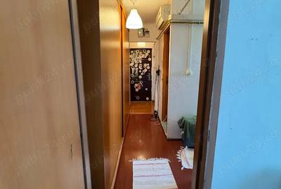 Vand apartament 2 camere - 11