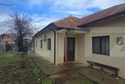 Teren de 1869 mp, în Cârcea - 2