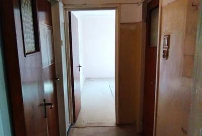 Megaocazie apartament 2 camere decomandat, etaj.8/10 - vizavi de Bucur Obor - 27