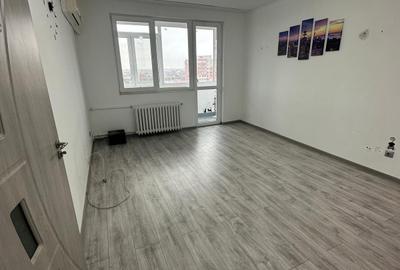 Apartament cu 2 camere decomandat în Giurgiului