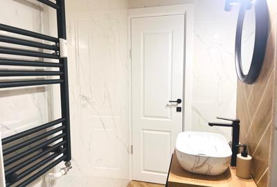 Garsonieră decomandată, mobilată în Central - 8