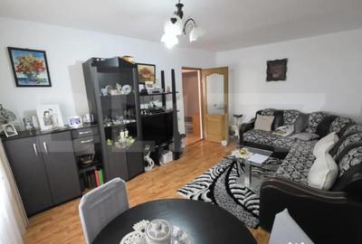 Apartament cu 4 camere decomandat în Calea Moldovei - 2