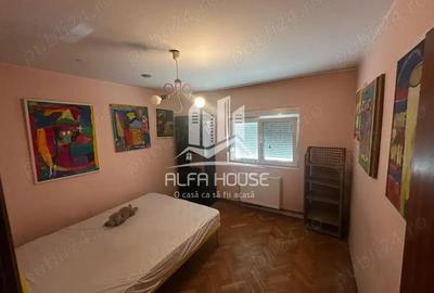 Vand 4 camere Decomandat zona Micro 4 Govandari - 2