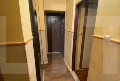 Apartament de vanzare, cu 5 camere, zona 300 Micalaca - 3