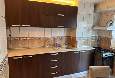 UNIRII,apartament mobilat si utilat complet, imobil monolit,stradal pe BUREBISTA - 9