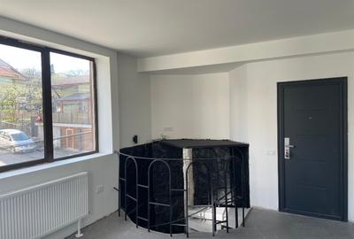 Spațiu comercial, de 78 mp, în Central - 11