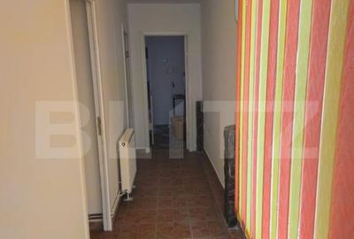 Casă cu 7 camere cu Teren 250 Mp în Central - 2