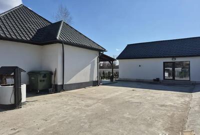 Casă cu 4 camere cu Teren 700 Mp în Hotvon - 1