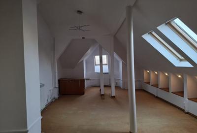 Casă individuală cu 8 camere cu Teren 107 Mp în Dacia - 9