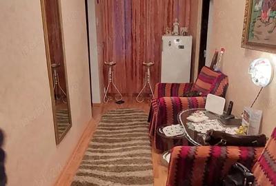 Apartament cu 3 camere semidecomandat în Deveselu - 5