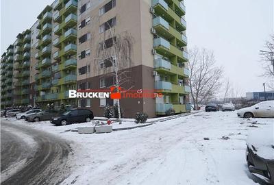 Apartament cu 3 camere în Nufărul - 2