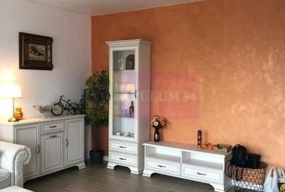 Apartament cu 3 camere decomandat în Mihai Bravu