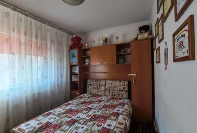 Apartament cu 2 camere decomandat, mobilat în Poarta 6 - 5
