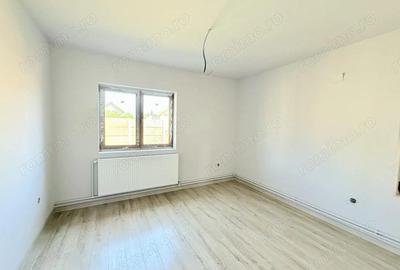 Pre? redus 10.000 Eur | Casa finisata, teren 450 mp, in Pecica - 9