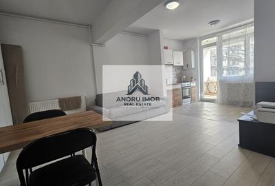 Apartament cu 2 camere semidecomandat, mobilat în Central