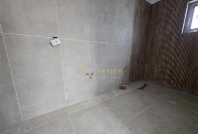 Casă cu 4 camere cu Teren 300 Mp în Berceni