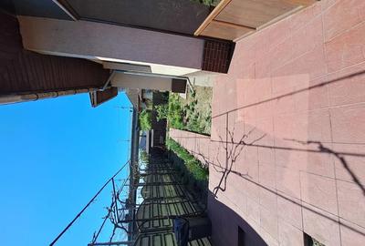 Casa de vanzare. in Tg jiu pe str Unirii. - 1