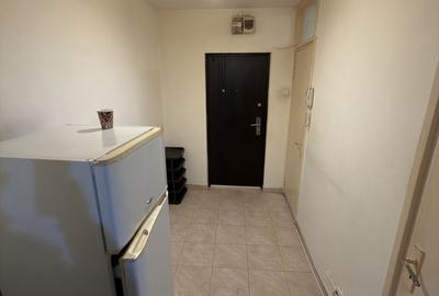 Garsoniera decomandata bloc 4 etaje Valea Ialomitei - 5