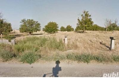 Inchiriez teren INTRAVILAN in Calafat, Dolj - zona nucilor, strada bvd. de centura - 1