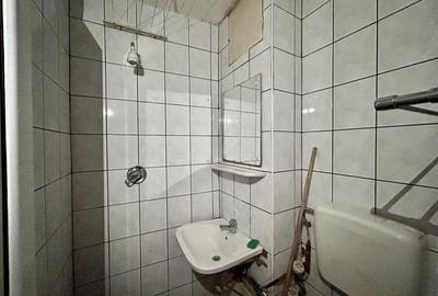 Garsonieră decomandată, mobilată în Democrației - 7