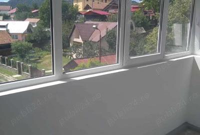 Apartament cu 3 camere decomandat în Central - 1