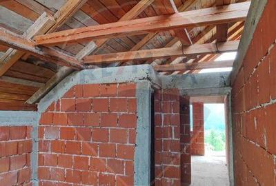 Casa de vacanta cu 6 camere de vanzare Suncuius - 14