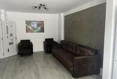 Apartament cu 3 camere semidecomandat în Aeroport - 1