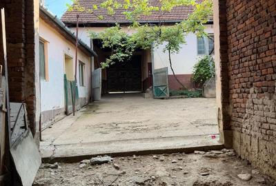 Casă cu 4 camere în Vălanii de Beiuș - 11