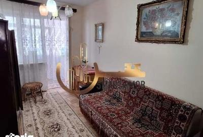 Apartament cu 3 camere în Micro 5 - 2