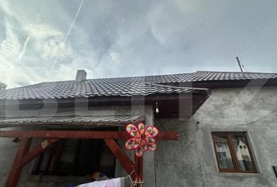 Casă cu Teren 214 Mp în Căstău - 5