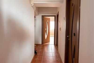 FALEZA SUD-POARTA 6-APARTAMENT CU 4 CAMERE 100 MP CENTRALA GAZE - 8