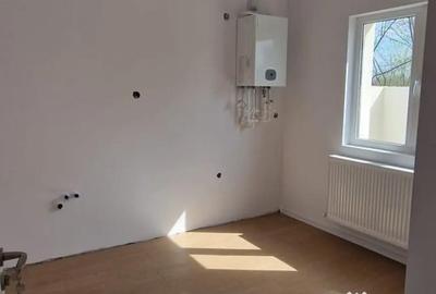 Casă cu 4 camere cu Teren 280 Mp în Lumina - 8