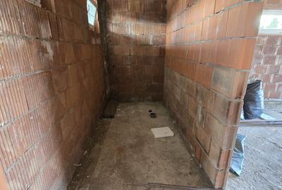 Casă individuală – locație centrală / toate utilitățile / la asfalt – Moșnița Ve Casă individuală – locație centrală / toate utilitățile / la asfalt – Moșnița Ve - 23