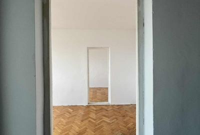 Apartament cu 2 camere semidecomandat în Complex Studențesc - 1