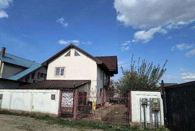 Casă cu Teren 500 Mp în Republicii - 9