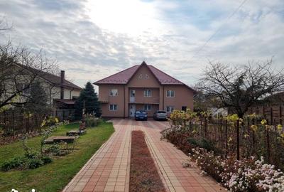 Casă cu 8 camere decomandat cu Teren 2356 Mp în Călinești - 18