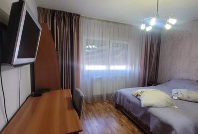 Inel II - Dezrobirii - 3 camere decomandate - 2 bai - centrala gaze- 500 euro - 29