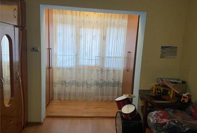 Apartament 2 camere ,56 mp, zona Longinescu , decomandat, im - 6