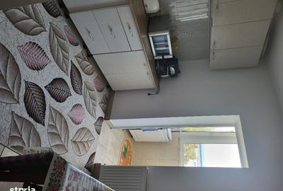 Apartament cu 2 camere decomandat în Central - 1