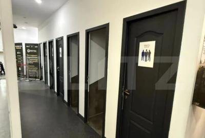 Spațiu comercial, de 40 mp, în Central - 9