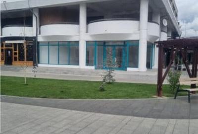 Spațiu comercial, de 70 mp, în Libertății - 10