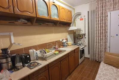 Apartament cu 2 camere decomandat în Rahova - 8