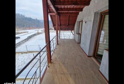 Casă cu 4 camere cu Teren 2676 Mp în Central - 15