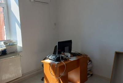 Ultracentral, Primarie, birou 11mp, etaj 1, inchirieri Constanta - 3