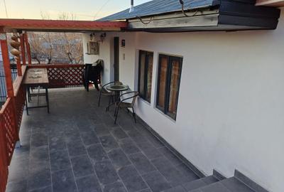 Casă cu 3 camere în Central - 1
