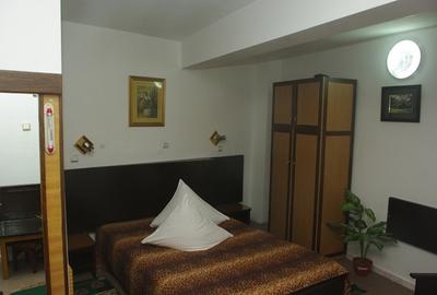 Casă cu Teren 268 Mp în Central - 4